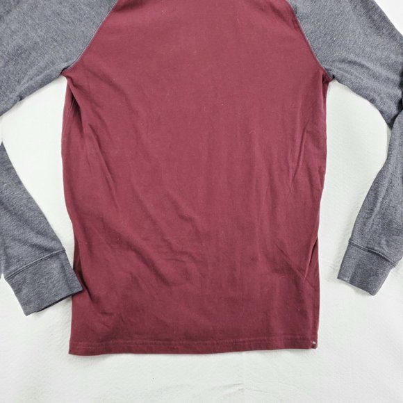 AMERICAN EAGLE Shirt Men's Long Sleeve Crew Neck Pullover Tee Red Gray Medium - Picture 10 of 12